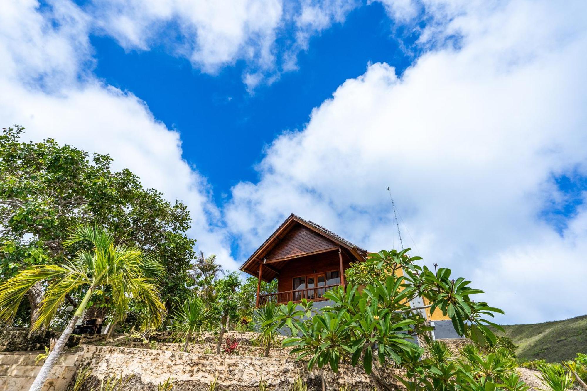 Nusa Penida Pini Sentana Tanglad Exterior photo