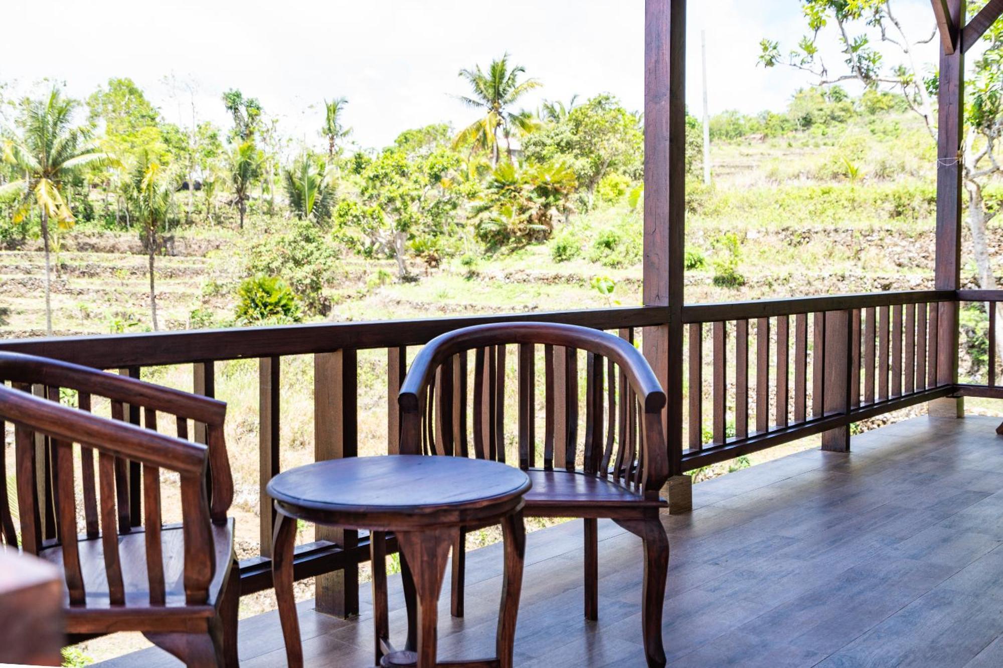 Nusa Penida Pini Sentana Tanglad Room photo